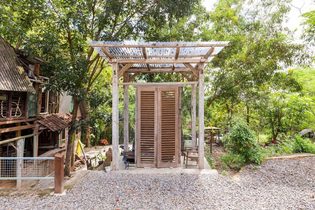 Omah Dhalang, Ethnic Java House With Nature View 호텔 Jarakan 외부 사진
